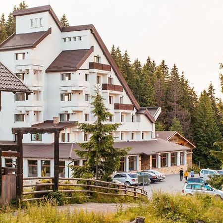 Hotel Alpin Rarau Câmpulung Moldovenesc Eksteriør bilde